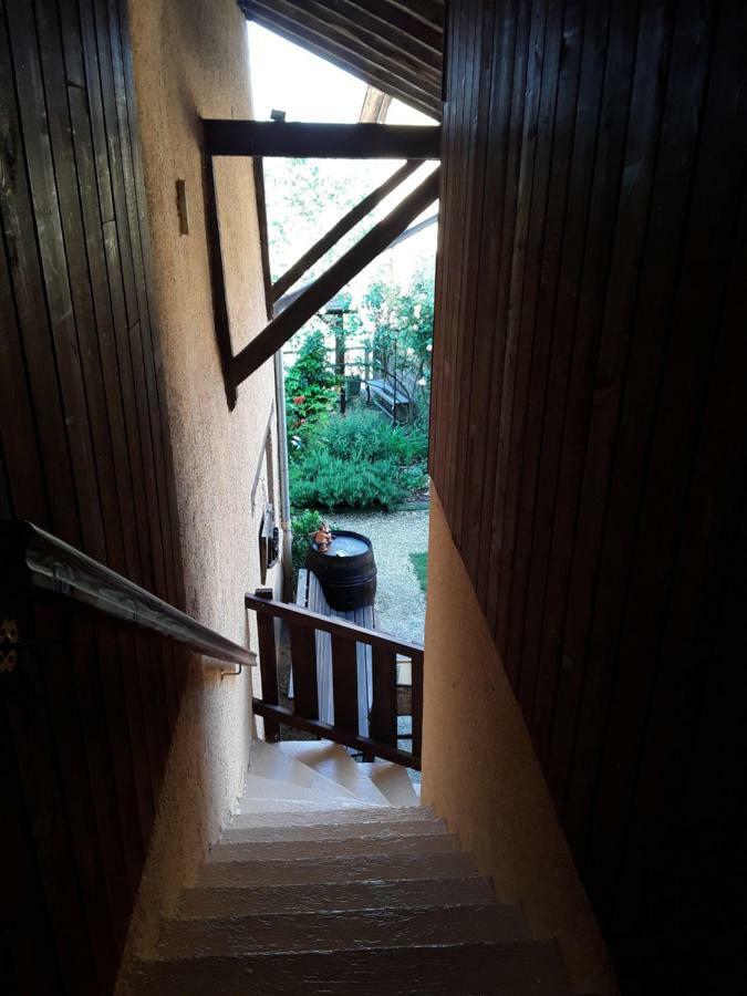 La Parenthese Saint-Genix-sur-Guiers Exterior foto